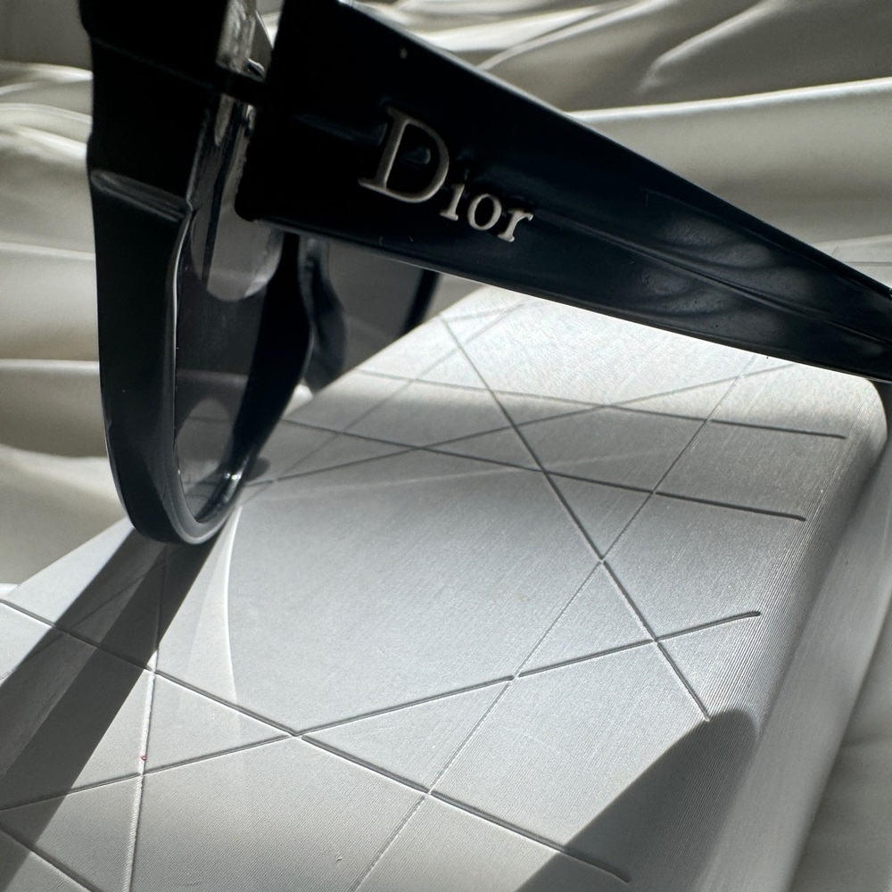 🕶️🕶️ Faahion statement Dior cateye glasses - Picture 6 of 6
